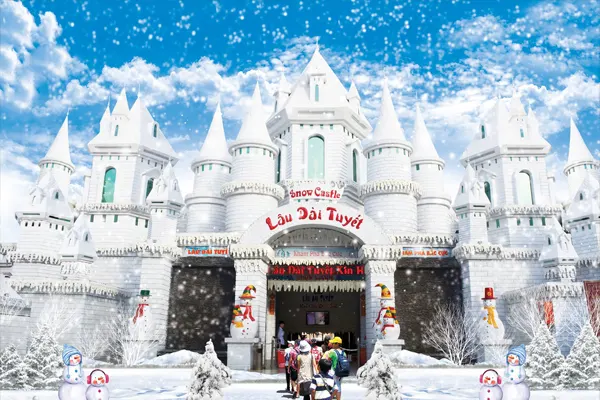 Lâu đài Tuyết Khu du lich suoi tien
