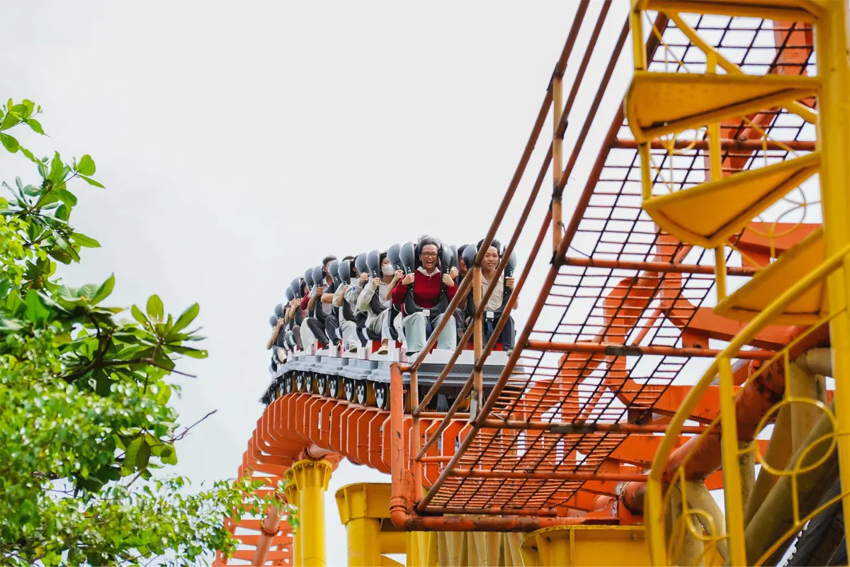 Khu du lich suoi tien